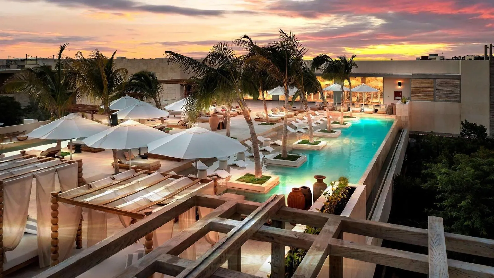Hotel Motto By Hilton Tulum Messico